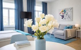Apstay City Residence Apartments ǀ Parking Option & Self Check-In